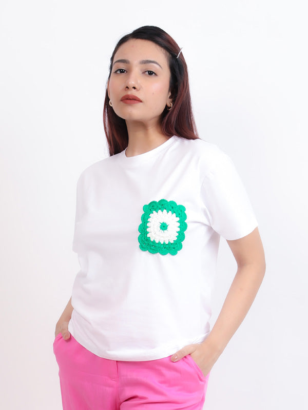 Crochet Pocket Patch T-shirt