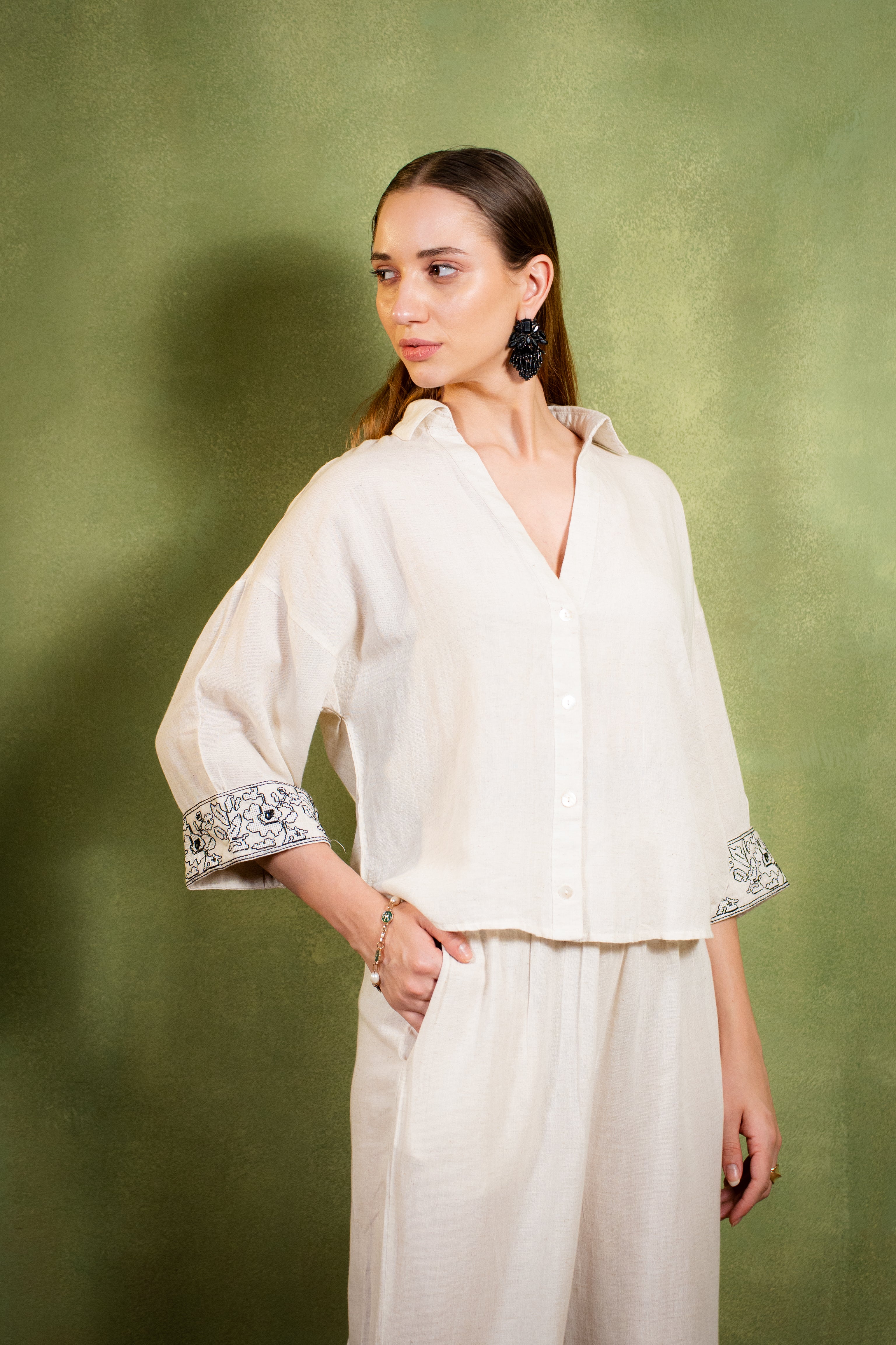 Minimal Ivory Relaxed Set